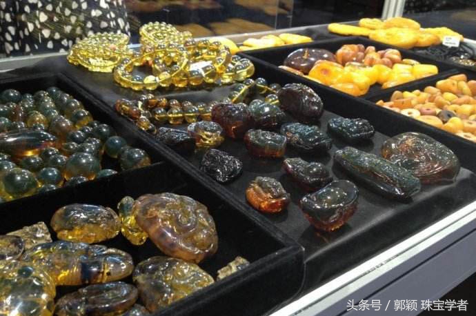 琥珀造假视频教程,各种琥珀仿制品的鉴别方法