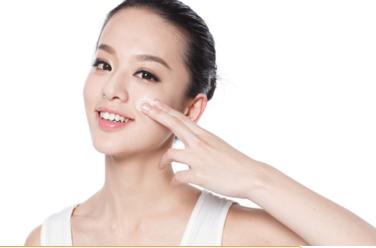 鼻子长痘五大原因，这样你还“螨”不在乎吗？