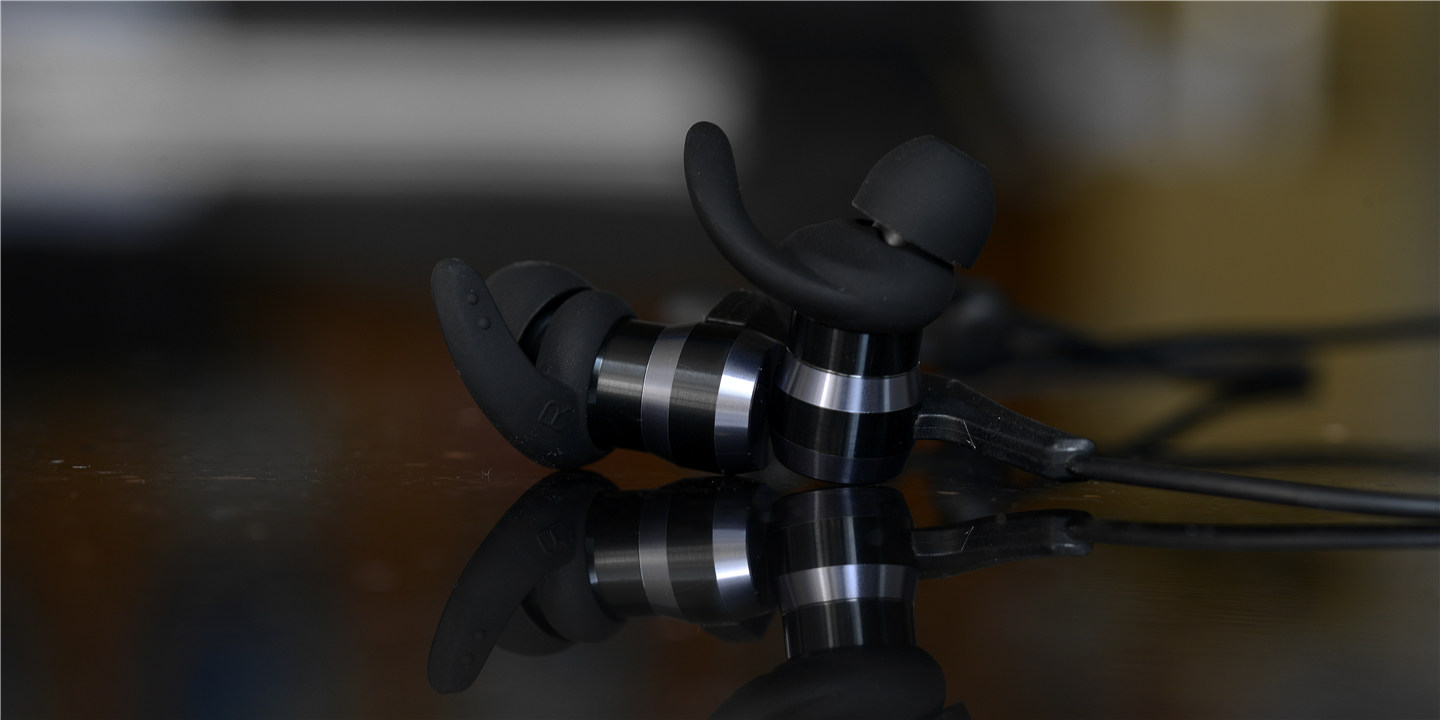 既无线而且音质很好,这套发烧套装如今仅899元