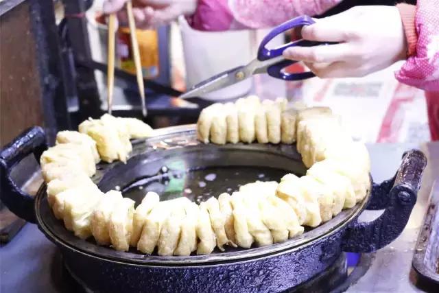 每一个与鱼化寨国际有染的人,都曾对这个小香港有难以言表的热忱