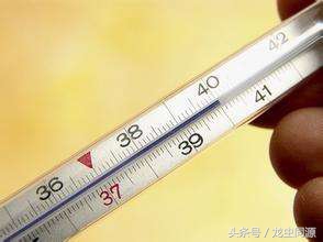 宝宝发烧应该怎么降温合适,怎么样判断宝宝发烧了