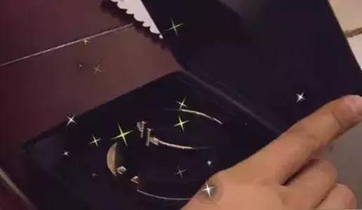 刘雯全智贤走秀,刘雯全智贤