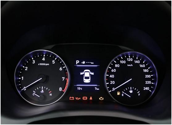 全新悦动顶配试驾,全新悦动档次高吗