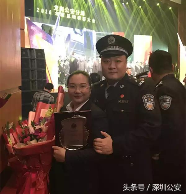 最美警嫂｜桃花十里，不如有你