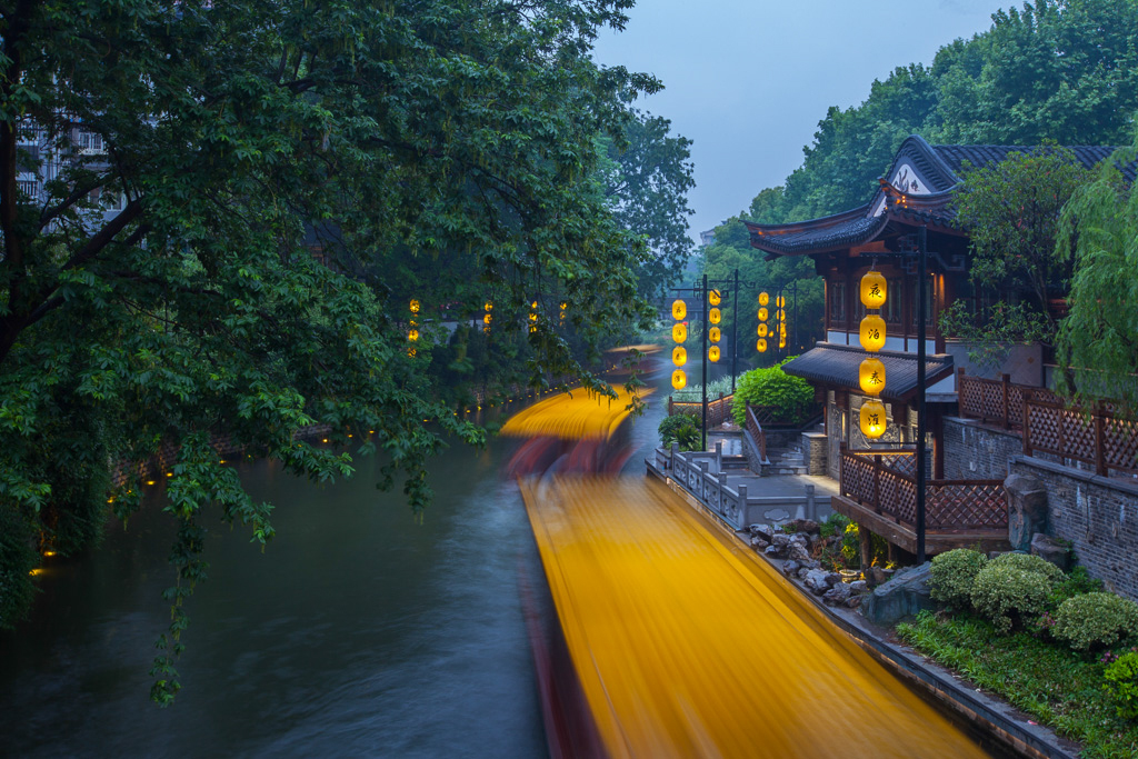 评价一张风景照片怎么说,评价一张风景照片好看怎么说