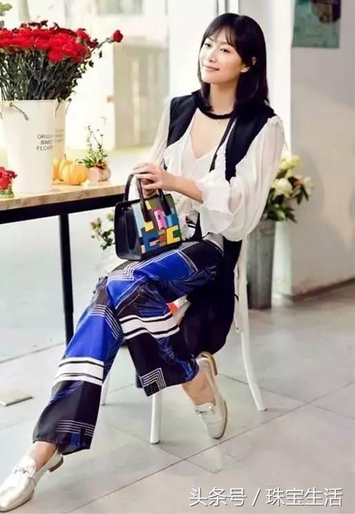 今天的头条，非她莫属了丿珠宝生活