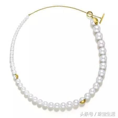 今天的头条，非她莫属了丿珠宝生活