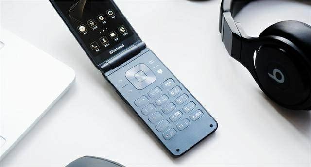 三星w2017全面展现,三星w2017全新