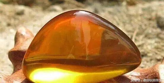 俄罗斯发现“龙血”琥珀,3公斤就卖上千万!