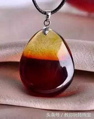 俄罗斯发现“龙血”琥珀,3公斤就卖上千万!