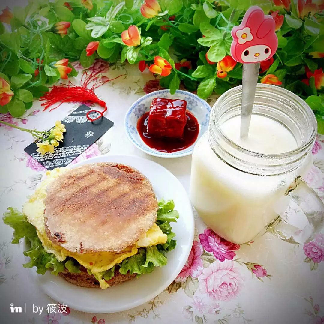 每天坚持做早餐的妈妈,一份坚持五年的爱心早餐