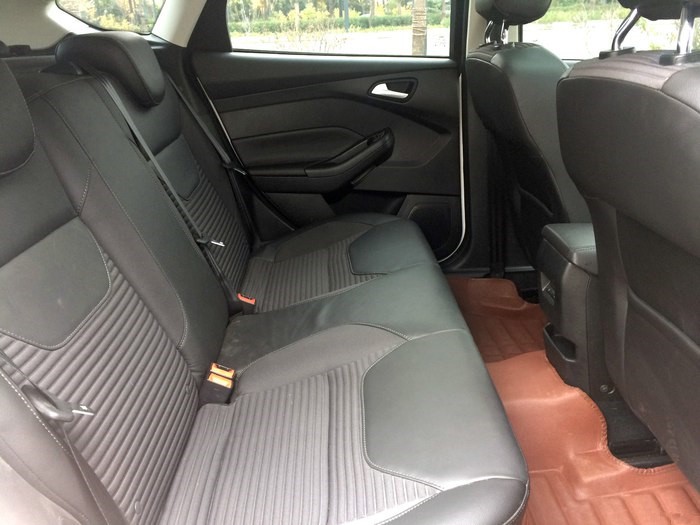 福特福克斯车主用车感受,2012福特福克斯1.6l风尚版