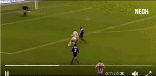 外星人罗纳尔多钟摆过人,足坛外星人罗纳尔多年轻时