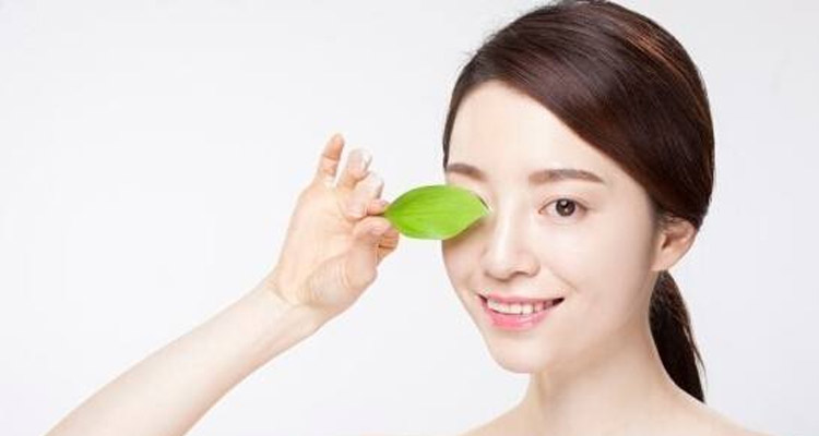 桃花妆眼妆技巧,桃花眼妆怎么打造