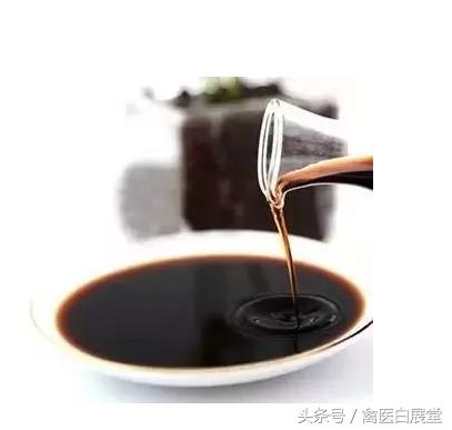 养鸡用什么小偏方好使呢,养鸡巧用醋从此走上致富路