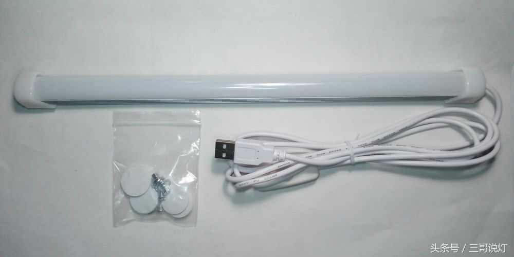 拆解酷毙灯,拆一个手电筒