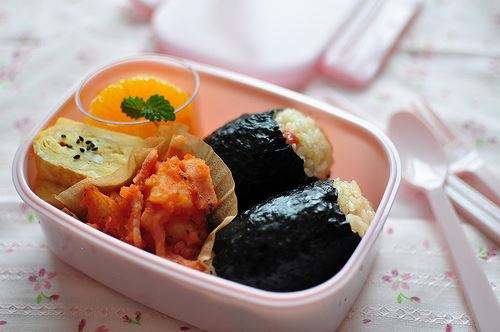 朋友圈喜欢发定位的男生,朋友圈个性定位