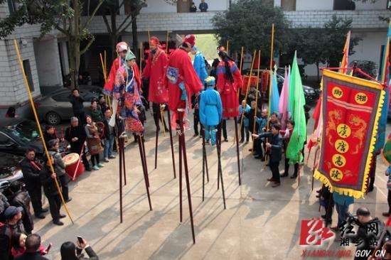 湖南人叫湘乡人吗,湖南湘乡的人