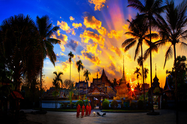 云南西双版纳美丽的傣族姑娘,云南傣族园攻略