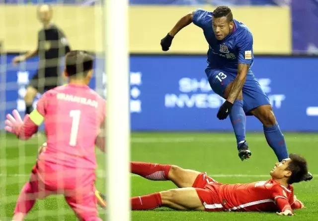 一张红牌·今天谈谈德艺双馨,别笑,认真的