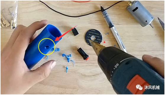 手电钻制作打磨神器,diy小型打磨机制作过程