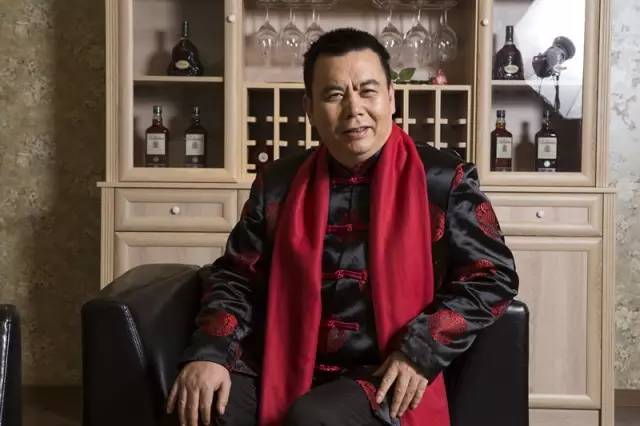 做衣柜如何赚到一千万,做定制衣柜一年赚1000万吗