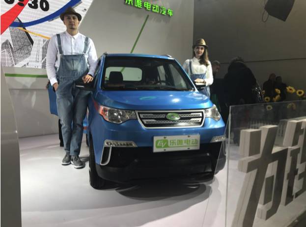 乐唯济南展搞事情,大头鞋锂电版演绎“为锂而来”