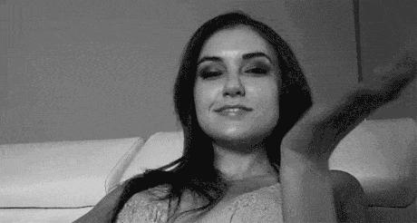 当你说话别人说你是小学生,别人说你说话像小学生