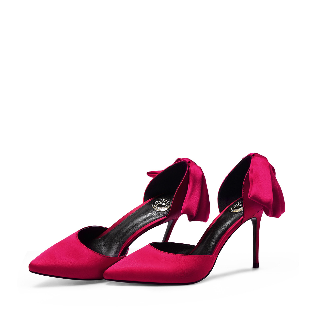 有一种时尚叫做“你觉得我时髦,却猜不出我穿的牌子”