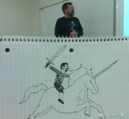 吸毒送外卖，断腿还裸贷……知乎1人分饰244角答题被封