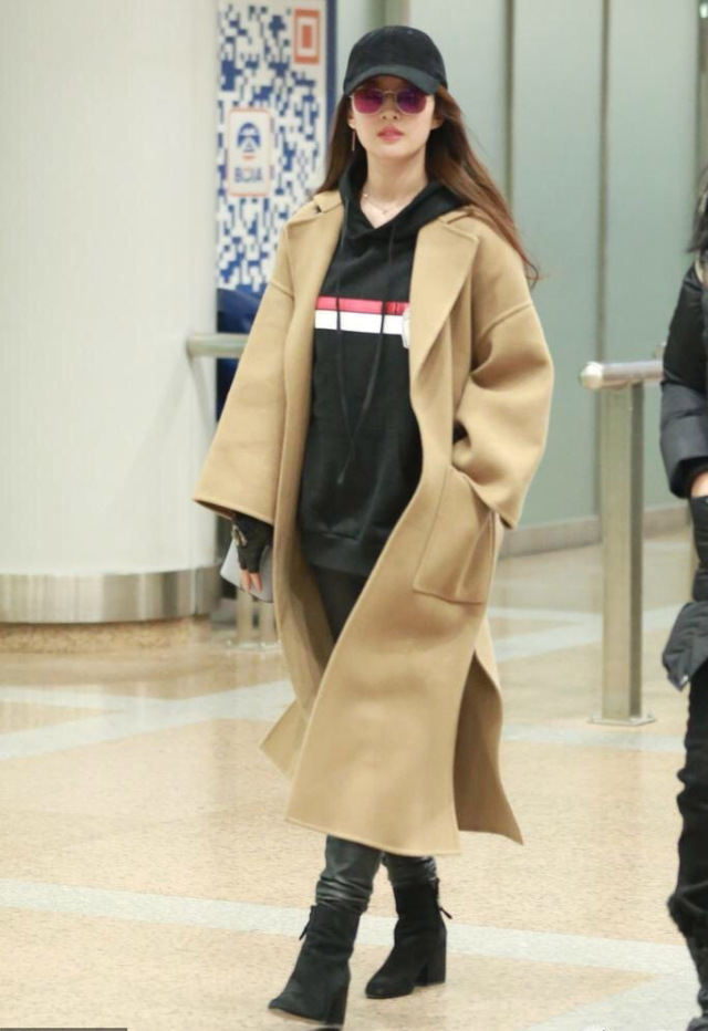 女星机场私服夏季,女星机场私服