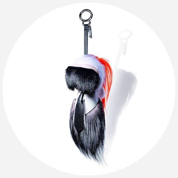 喂，警察叔叔｜这个晒包狂魔的FENDI比FENDI工厂还多