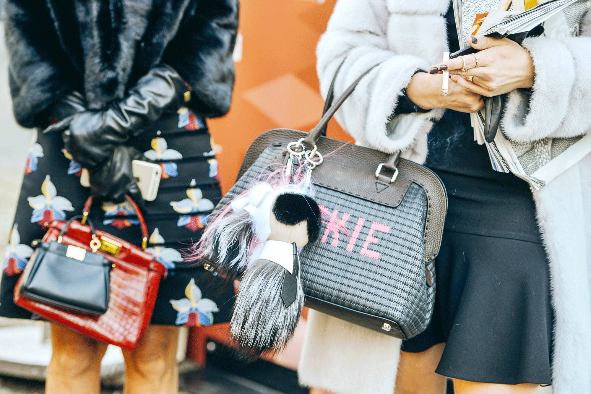 喂，警察叔叔｜这个晒包狂魔的FENDI比FENDI工厂还多