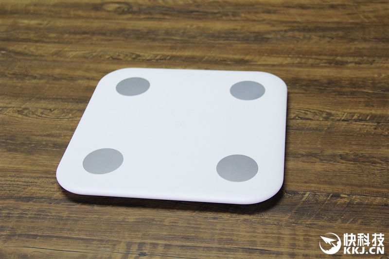 有品体脂秤对比小米体脂秤,小米体脂秤减肥专用顺丰包邮