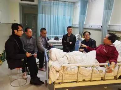 被陈凯歌看中的新乡导演,凭什么让新乡这座城笑着流泪?