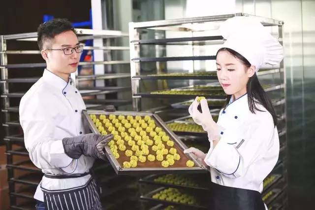 榴莲味儿的曲奇,有榴莲味的榴莲饼