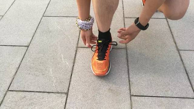 半马比赛请前两天训练,半马赛前业余