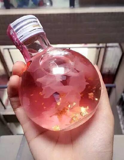 姑娘,我们一起去吃樱花吧!春日24款樱花限定小食已上线!