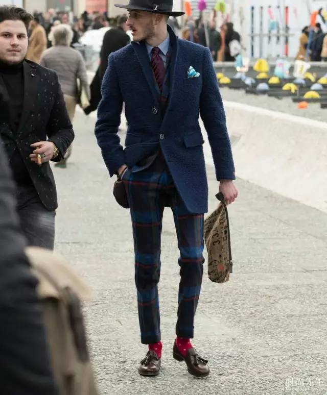 男士该怎么选择适合自己的裤子,男士裤子什么裤型最好看