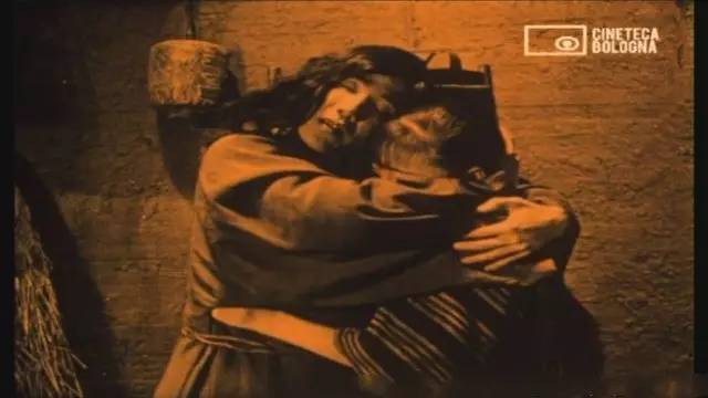 这部诗电影刷新了中国影史的艺术新高度，可惜至今仍流落他乡