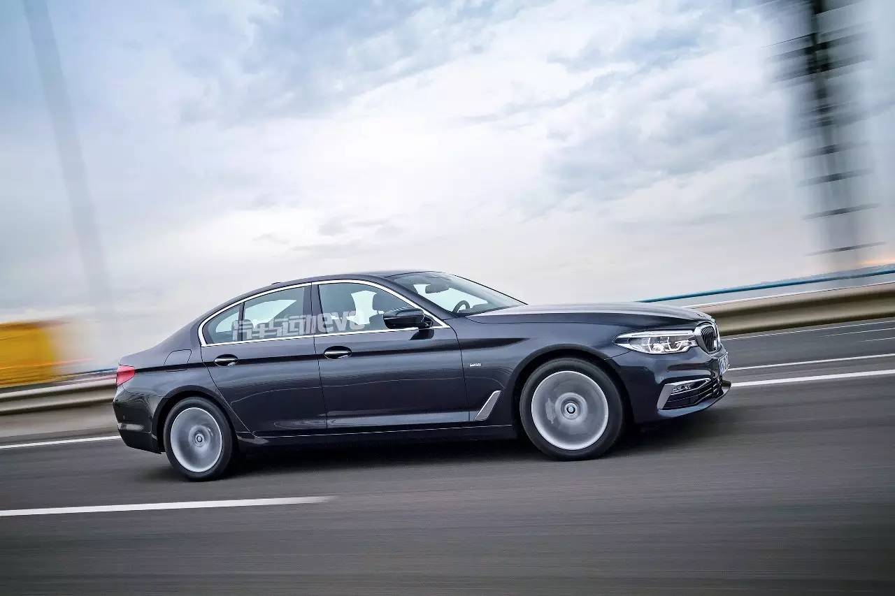 宝马5系混动版试驾视频最新,evo试驾第一视角