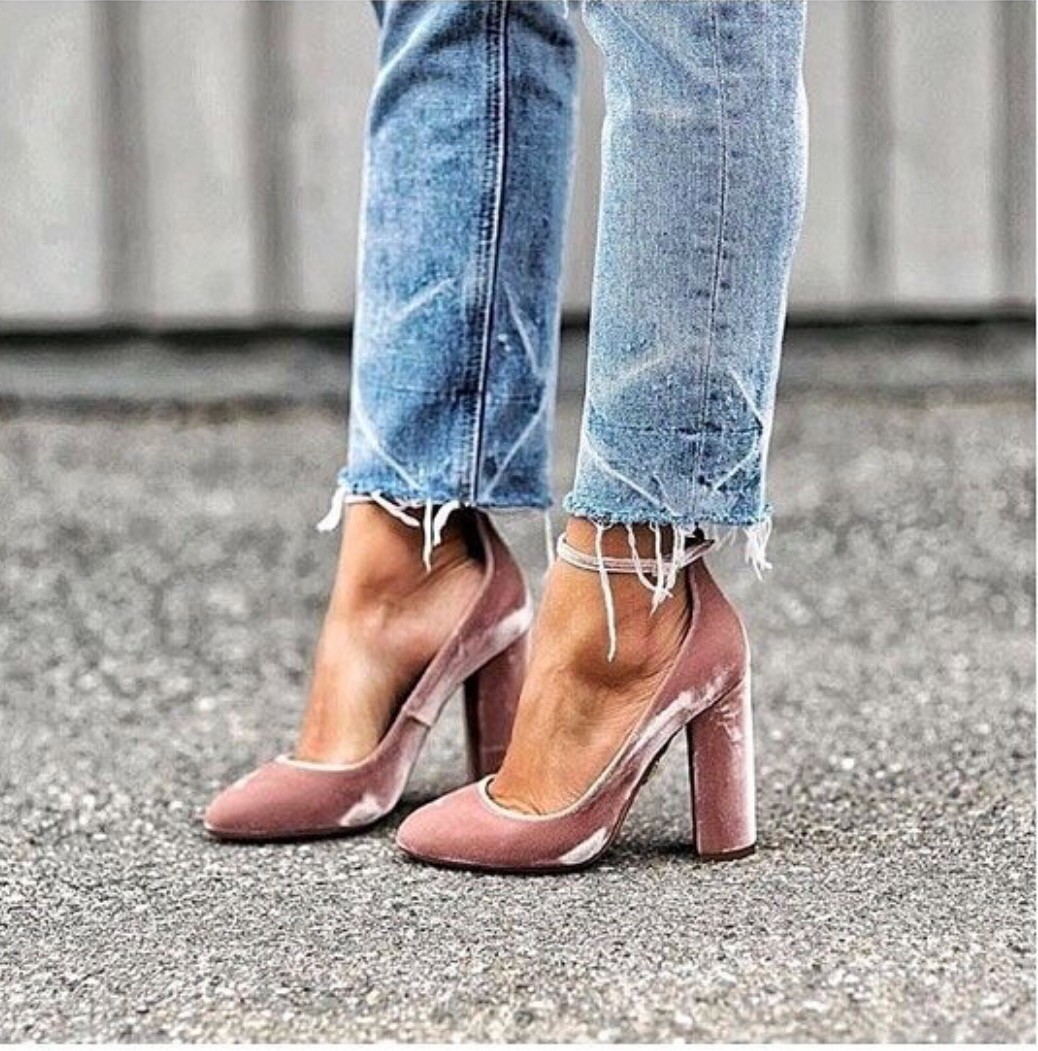 有一种时尚叫做“你觉得我时髦，却猜不出我穿的牌子”