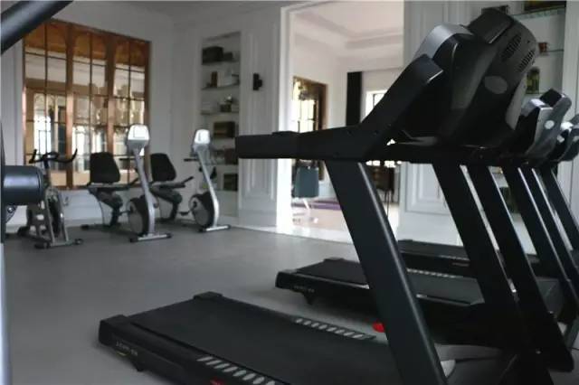 高性价比好房地铁口3室首付28万,首付29万二室一厅二卫房源