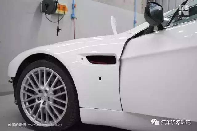 阿斯顿马丁suv改色膜案例,阿斯顿马丁贴膜改色品牌排行榜