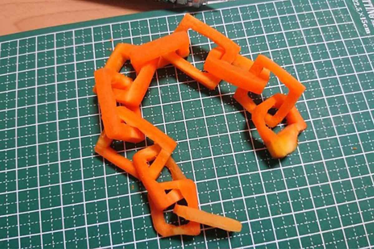 让你分不清真假的食物雕刻艺术猜猜这颗“桃”的真身？