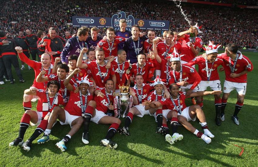 曼联vs斯托克,曼联vs罗马谁赢了