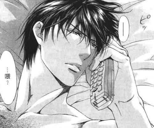 头发放下来和扎起来哪个更显年轻,头发放下来感觉帅多了