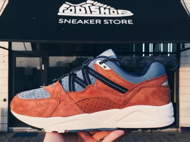 侃爷上脚的椰子鞋有哪些,侃爷最新款鞋