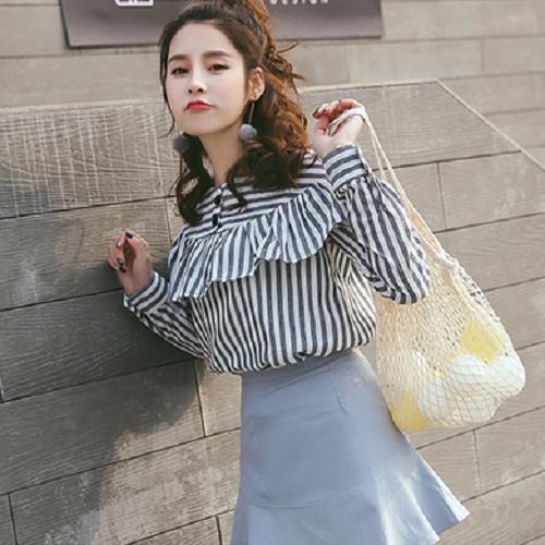 初春内搭这样穿随意又好看,搭配分享初春搭配