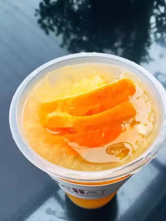 呢间店买一送一不得止，现仅需¥38，即可get到黑森林蛋糕！